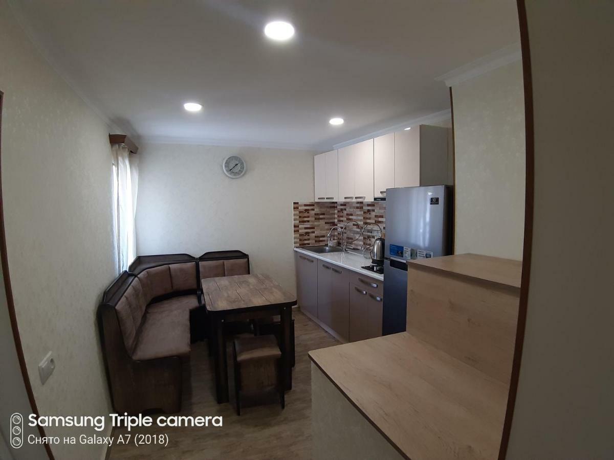 Georgi Apartament 2 Apartment Tbilisi Ngoại thất bức ảnh
